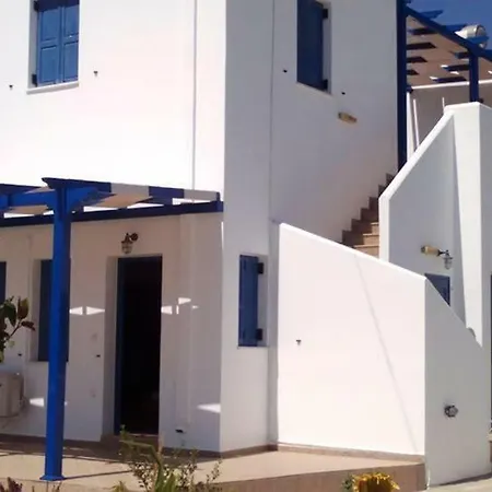 Ninemia * Serifos Town